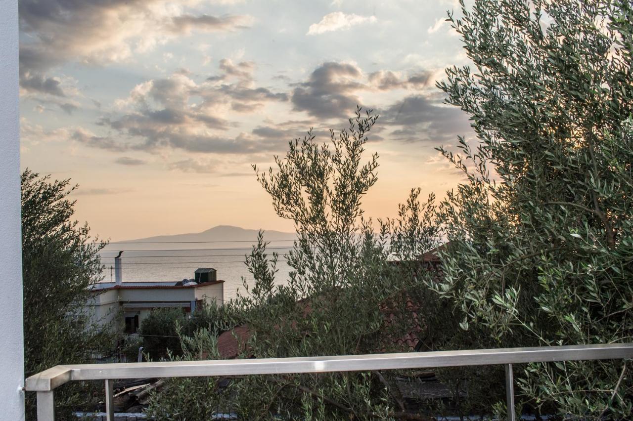 Nina'S Villa, Cosy Seaview Retreat Верга-Каламата Экстерьер фото