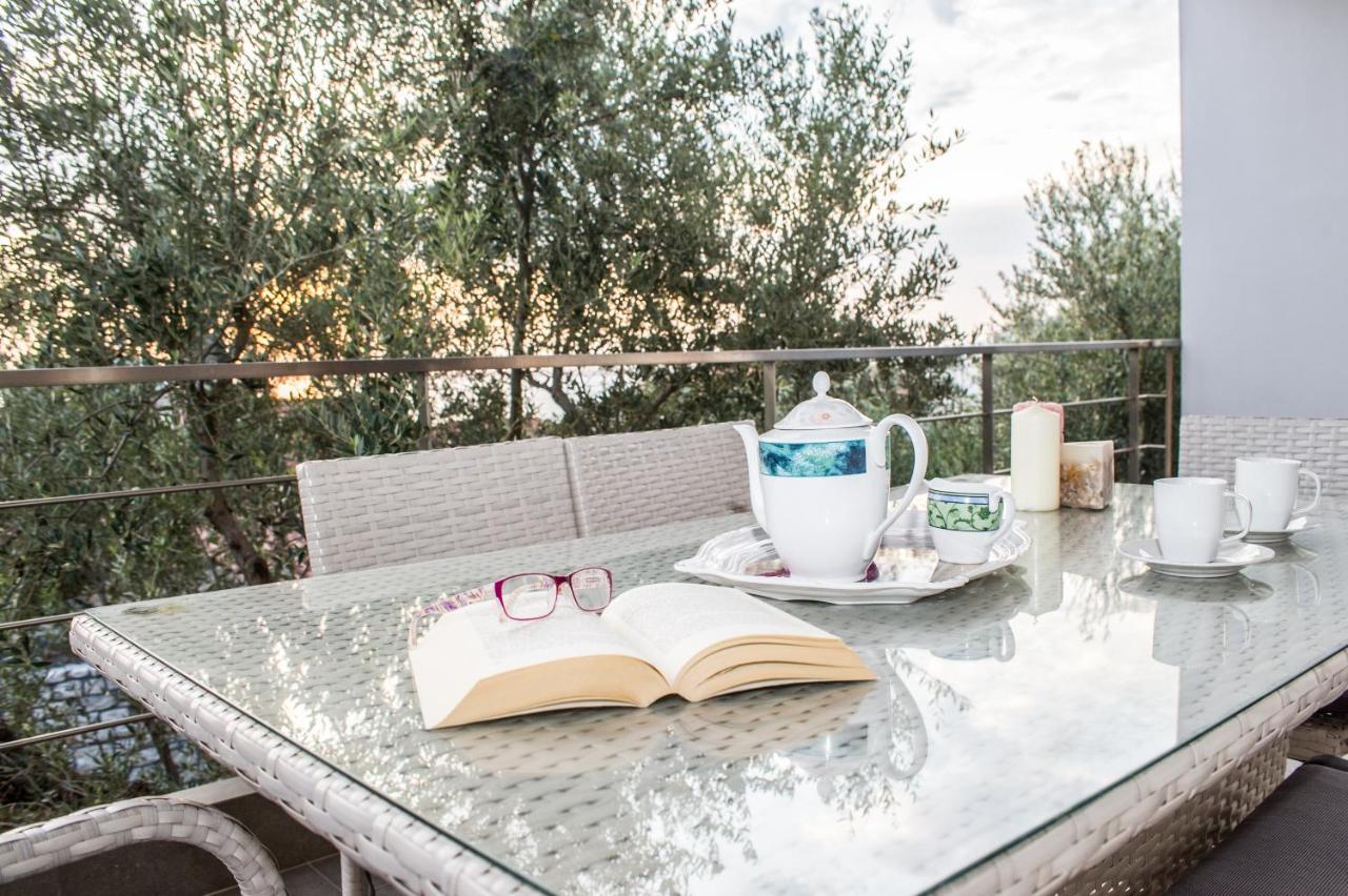 Nina'S Villa, Cosy Seaview Retreat Верга-Каламата Экстерьер фото